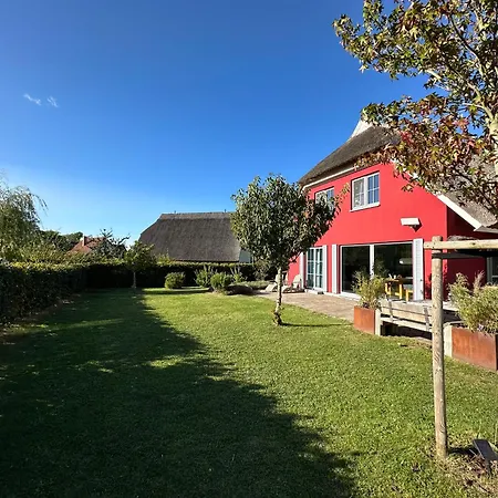 Villa Villa-holzreich *